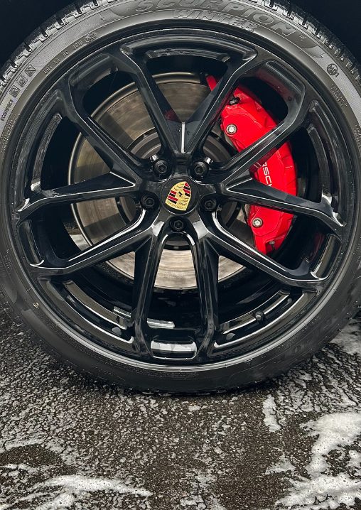 Jante Porsche après nettoyage