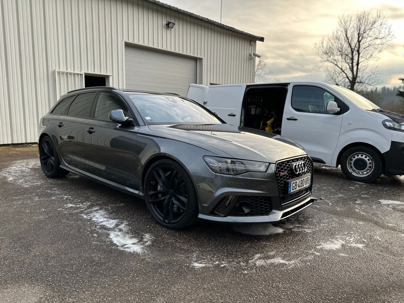 Break sportif gris